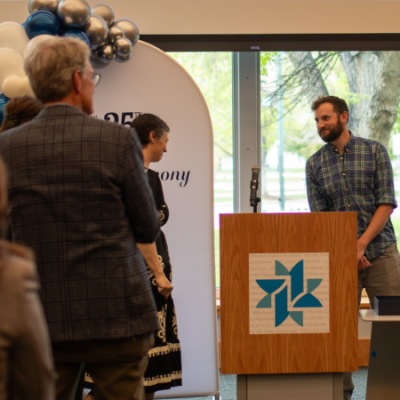 Eleanor Gehres 2025 recipient receives a standing ovation at the ceremony